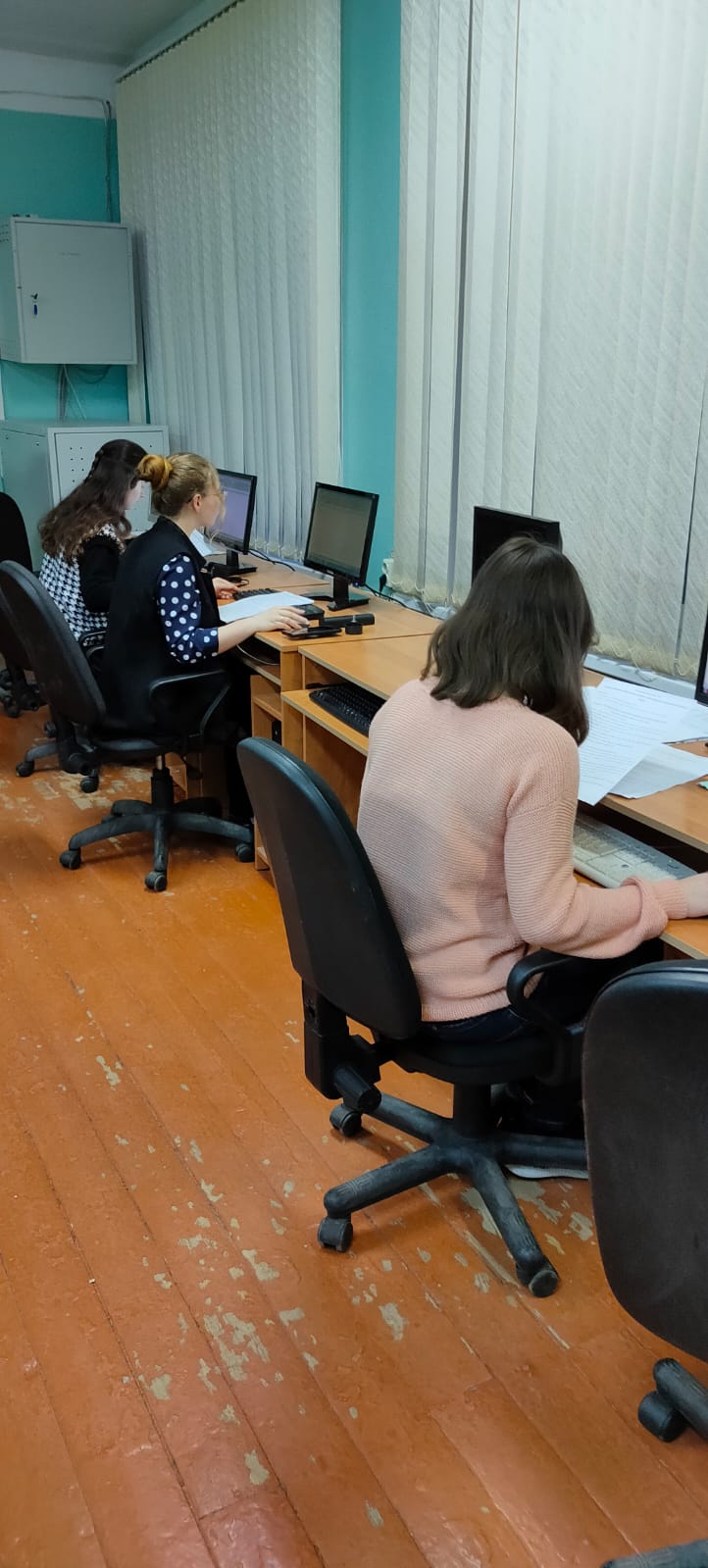 Работа над проектами.