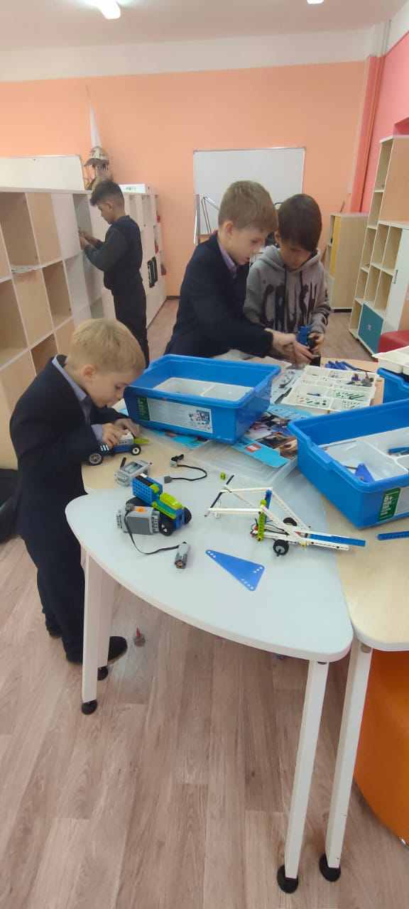 Робототехника.