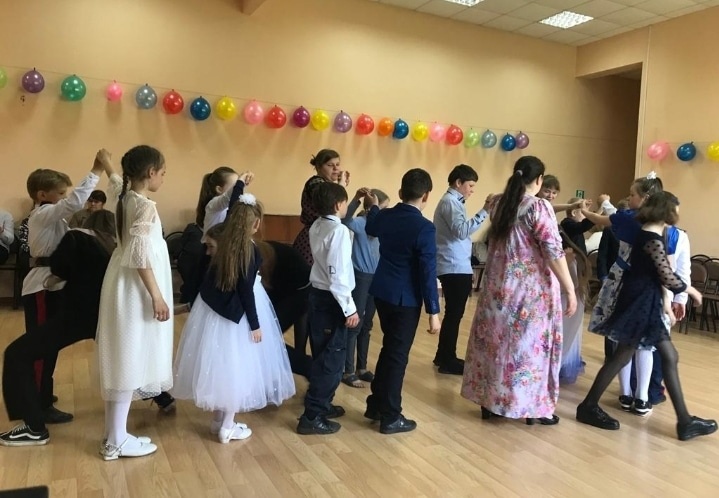 Пасхальный бал.