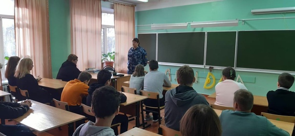 Встреча учащихся со старшим инспектором Богородицкого МФ ФКУ УИИ УФСИН России по Тульской области.