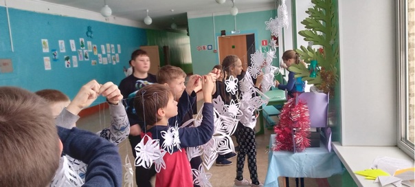 Занятие кружка &amp;quot;Умелые ручки&amp;quot;.